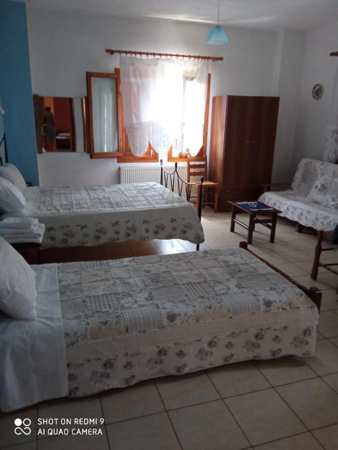 Maravelias Rooms Tríkeri Buitenkant foto